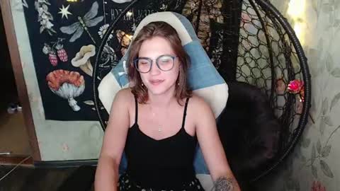 Lina online show from July 28, 11:17 am