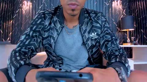 GregorySforza online show from February 16, 7:23 pm