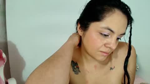 Snapshot of greicy_rouse chatting on September 13, 5:15 pm greicy_rouse online show from September 13, 5:15 pm