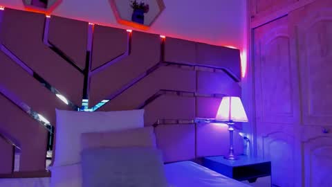 greidy_baker online show from May 14, 3:27 am