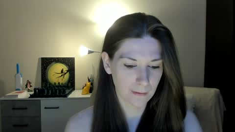 Greta online show from April 11, 1:43 am