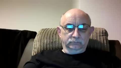 Snapshot of grey_dom chatting on December 16, 9:31 pm Master  Sir online show from December 16, 9:31 pm