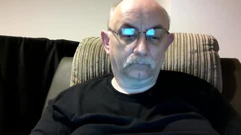 Snapshot of grey_dom chatting on December 22, 2:28 am Master  Sir online show from December 22, 2:28 am