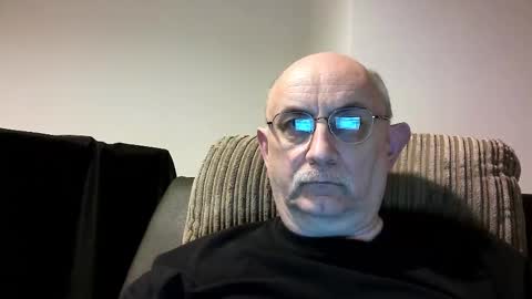Snapshot of grey_dom chatting on December 9, 3:54 pm Master  Sir online show from December 9, 3:54 pm