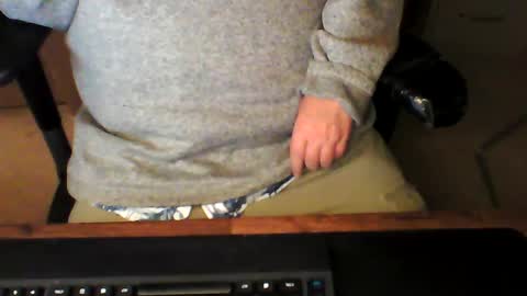 greyghost04 online show from February 27, 6:02 am