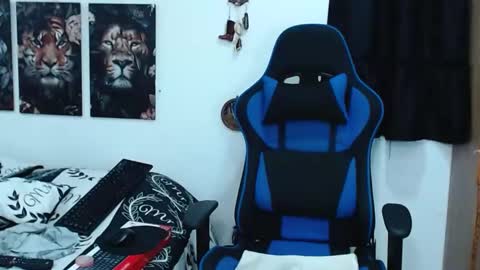 griego01 online show from March 1, 4:58 am