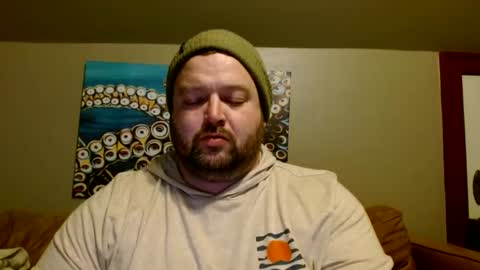 grownandshow online show from February 12, 6:19 am