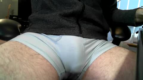 Snapshot of grownoshow9 chatting on December 19, 7:29 pm grownoshow9 online show from December 19, 7:29 pm