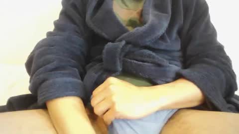 guapete 21x online show from March 2, 8:32 am