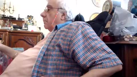 guerald online show from September 19, 1:04 pm