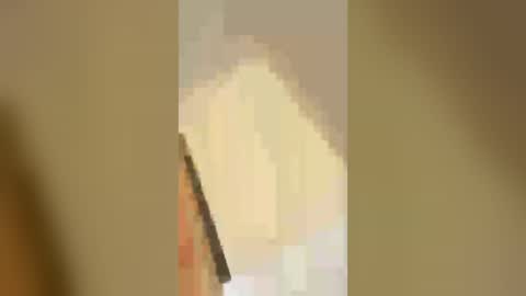 guillaume_69320 online show from July 24, 11:29 am