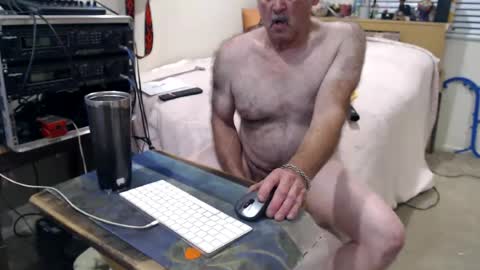 guitarsexgod2 online show from June 23, 3:25 am