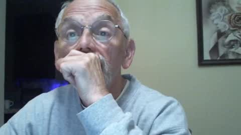 Roy online show from February 12, 11:40 am