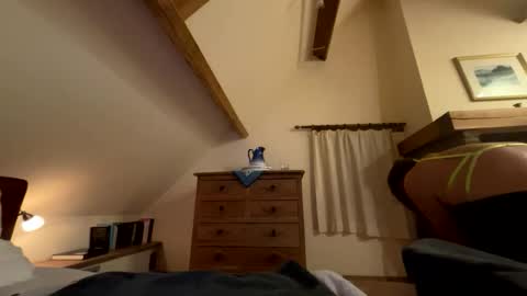 Whynotbaby online show from November 17, 8:00 pm