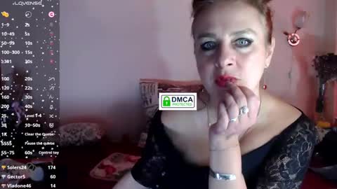 Gwendolyn Essie online show from January 29, 9:12 am