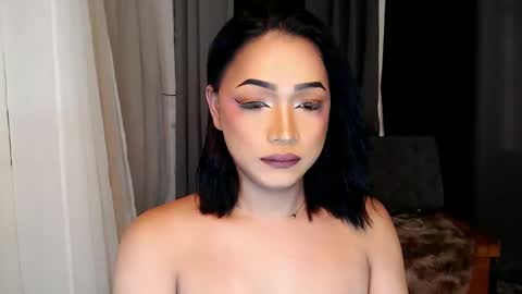 Call me Miss Gwen online show from October 22, 7:26 pm