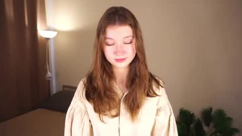Molly online show from June 13, 6:02 am