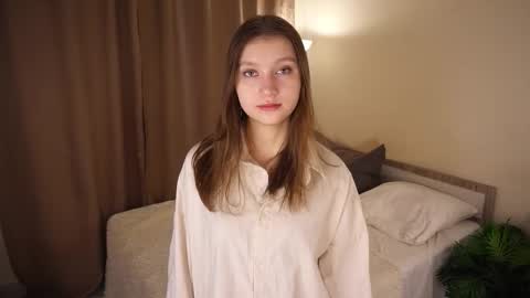 Molly online show from February 8, 5:22 am