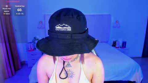 gyal_8_ online show from January 18, 4:21 am