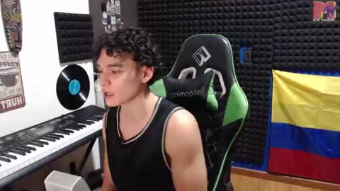 Gymbro42 online show from July 18, 2:46 am