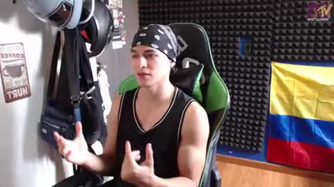 Gymbro42 online show from June 25, 8:03 pm
