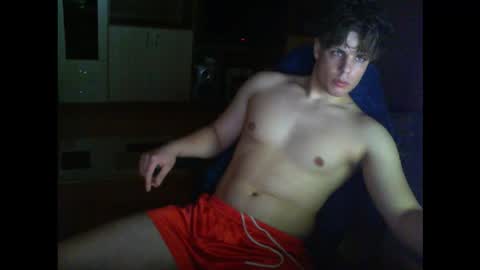 gymguy0505 online show from January 8, 11:32 pm