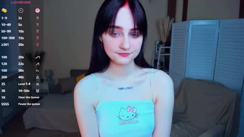 Kelly  Lilly online show from March 24, 7:20 pm