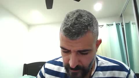 h0nest84 online show from March 9, 2:18 am