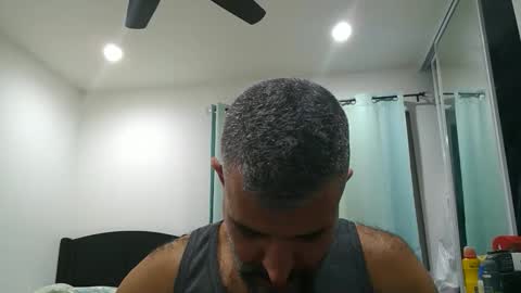 h0nest84 online show from September 20, 5:32 am