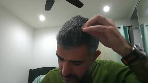 h0nest84 online show from January 10, 1:55 am