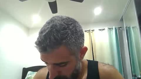 h0nest84 online show from November 2, 4:23 am