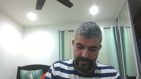 h0nest84 online show from February 4, 6:14 am