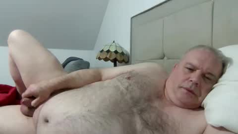 haggisstop online show from December 17, 8:37 pm