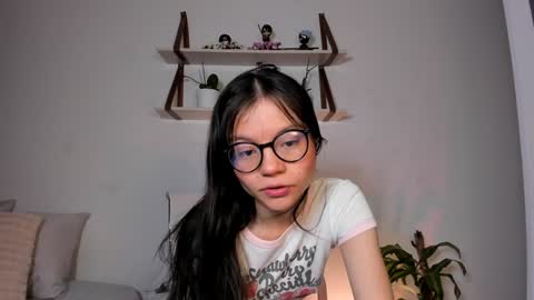 Hailey online show from February 4, 12:51 am