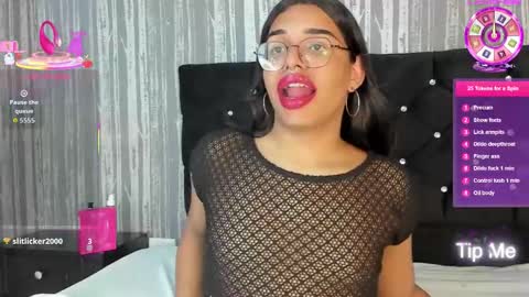 Snapshot of hailey_johnsonn chatting on September 11, 2:07 pm hailey_johnsonn online show from September 11, 2:07 pm