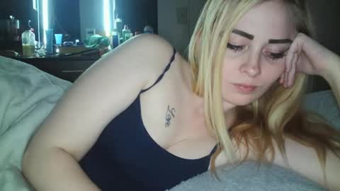 Hailey and d online show from February 17, 2:42 am