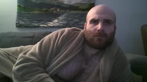 Snapshot of hairiestbear chatting on December 24, 8:22 am Hairiest Bear online show from December 24, 8:22 am