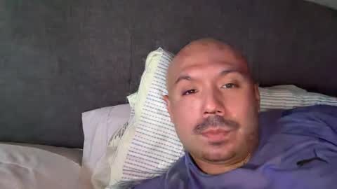 hairyman30000 online show from April 4, 10:50 pm