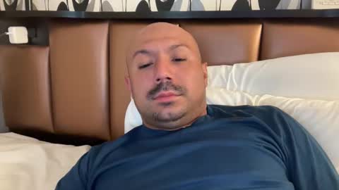 hairyman30000 online show from April 26, 7:39 am