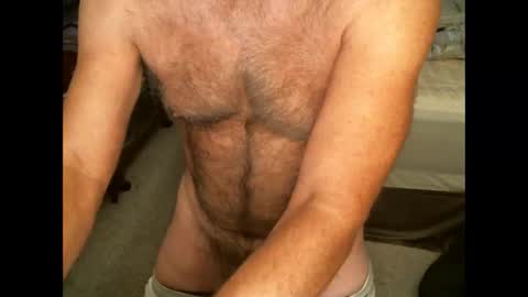 Snapshot of hairypecsguy chatting on September 25, 10:17 pm Hairy pecs online show from September 25, 10:17 pm