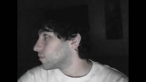 Snapshot of halfblood18 chatting on December 15, 3:34 am halfblood18 online show from December 15, 3:34 am