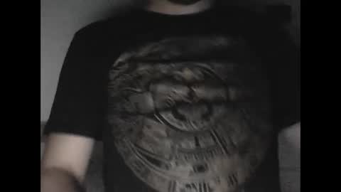 Snapshot of halfblood18 chatting on December 4, 1:41 am halfblood18 online show from December 4, 1:41 am