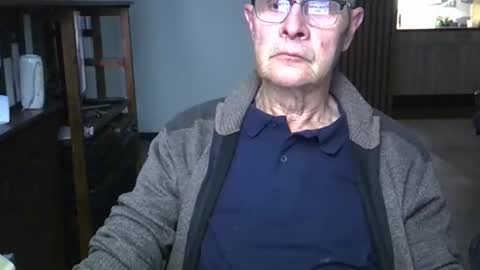 Prefer men 80 online show from April 27, 8:50 pm