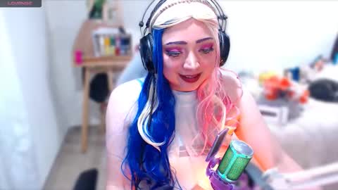 Hana Hyuga .   Please help me reach 200 thumbs up online show from October 23, 1:51 am