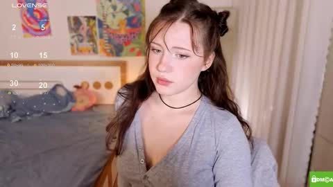 hanahwoods online show from January 11, 11:16 am