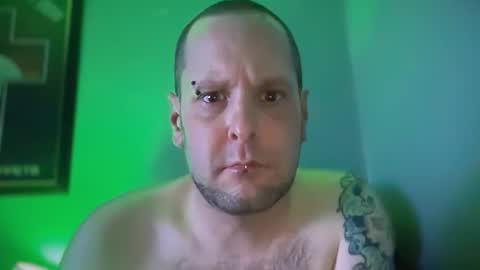 hand_banana_420 online show from November 1, 3:49 am