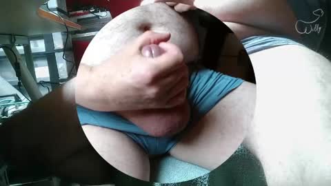 Handsfree Willy online show from May 17, 10:13 am