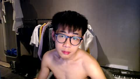 handsome_mannn online show from July 17, 7:27 pm