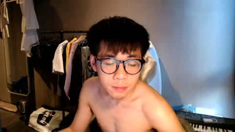 handsome_mannn online show from July 22, 6:32 pm