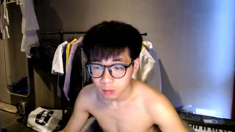 handsome_mannn online show from July 21, 6:21 pm